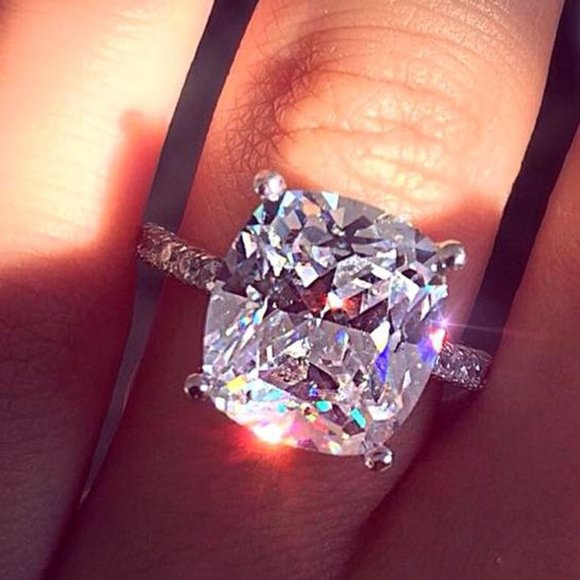 Super Large Independent Pure Gemstone Luxury Wedding Rings for Women, PD263 - Picture 2 of 4